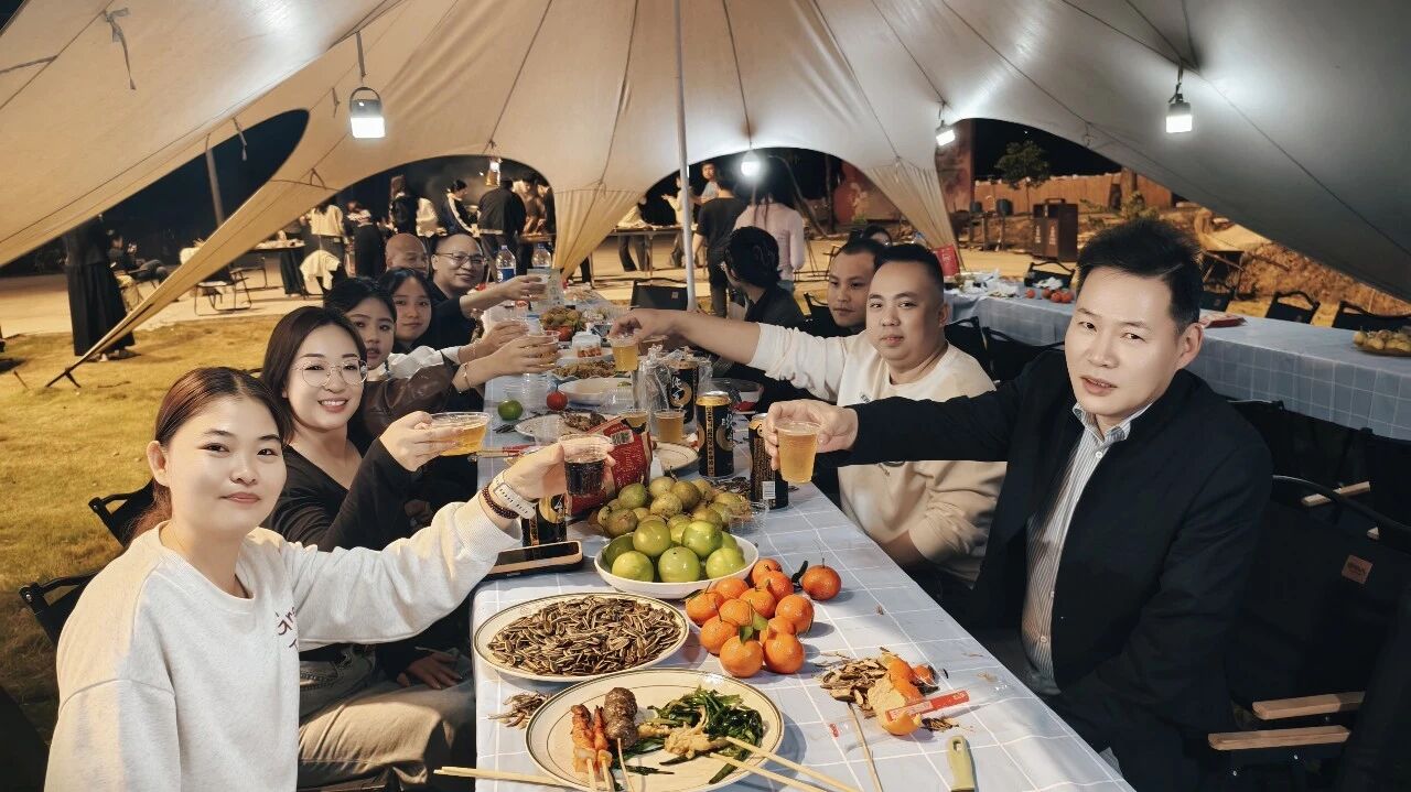 Take a break from KPIs! A 3-day team building trip in Yingde to rediscover the team's original spirit in nature.